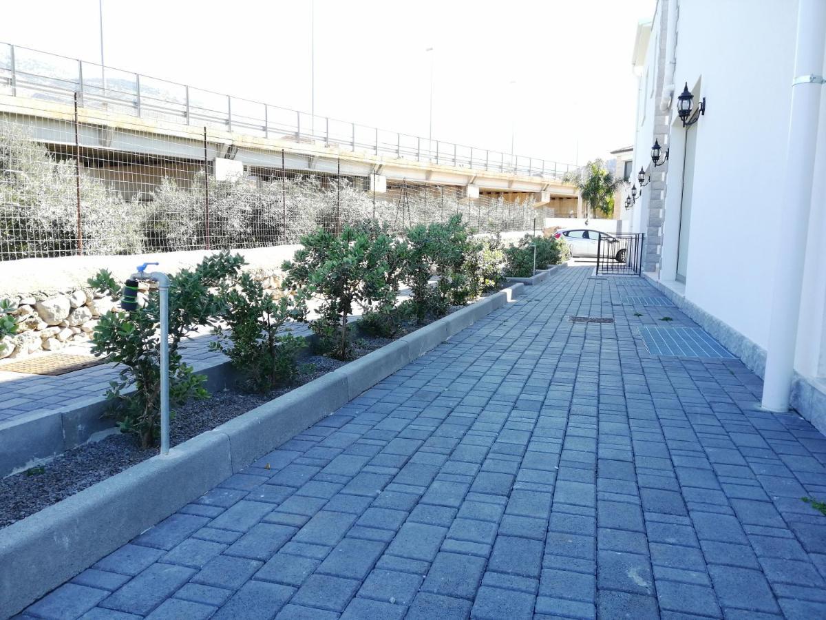 Sicily Rooms Appartamenti Carini Exterior photo