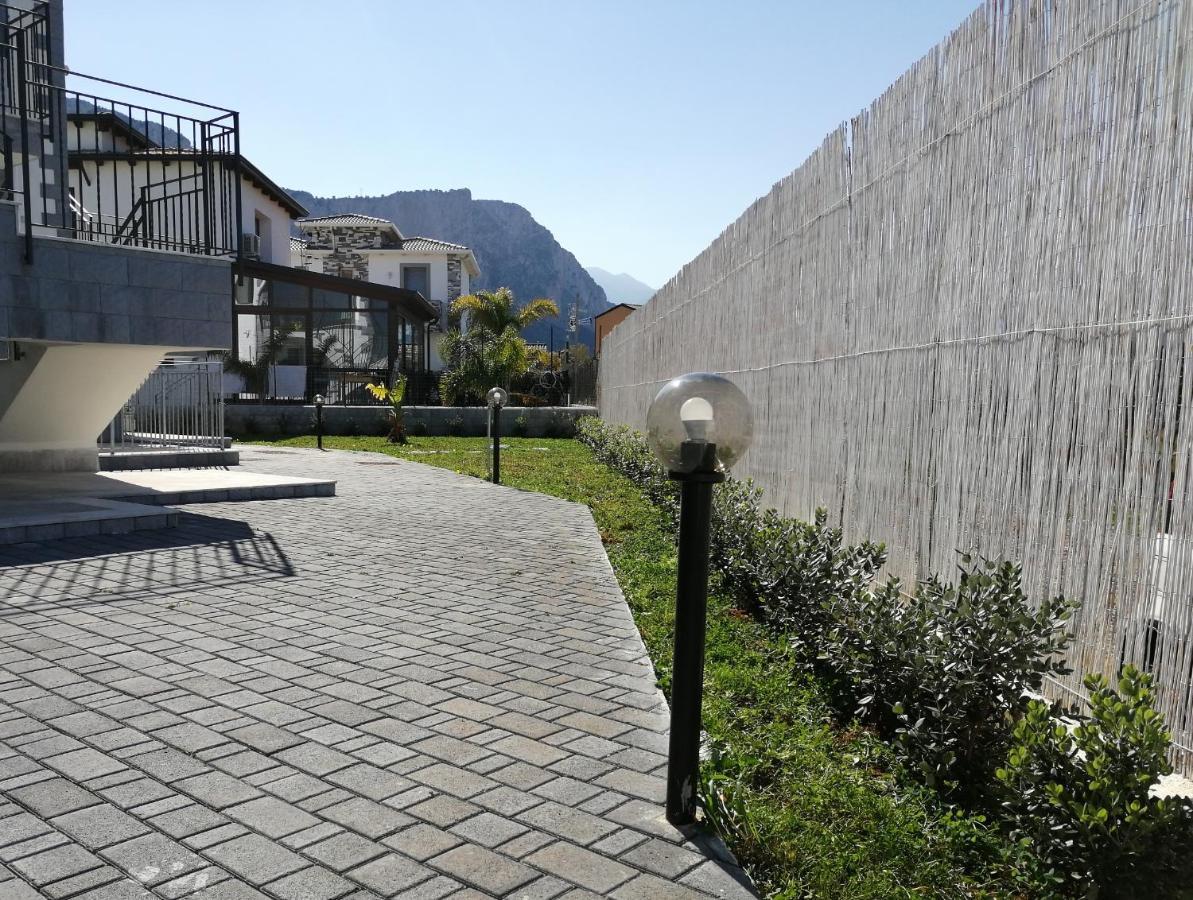 Sicily Rooms Appartamenti Carini Exterior photo