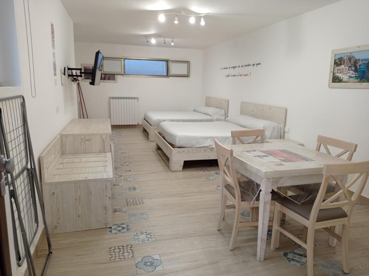 Sicily Rooms Appartamenti Carini Exterior photo
