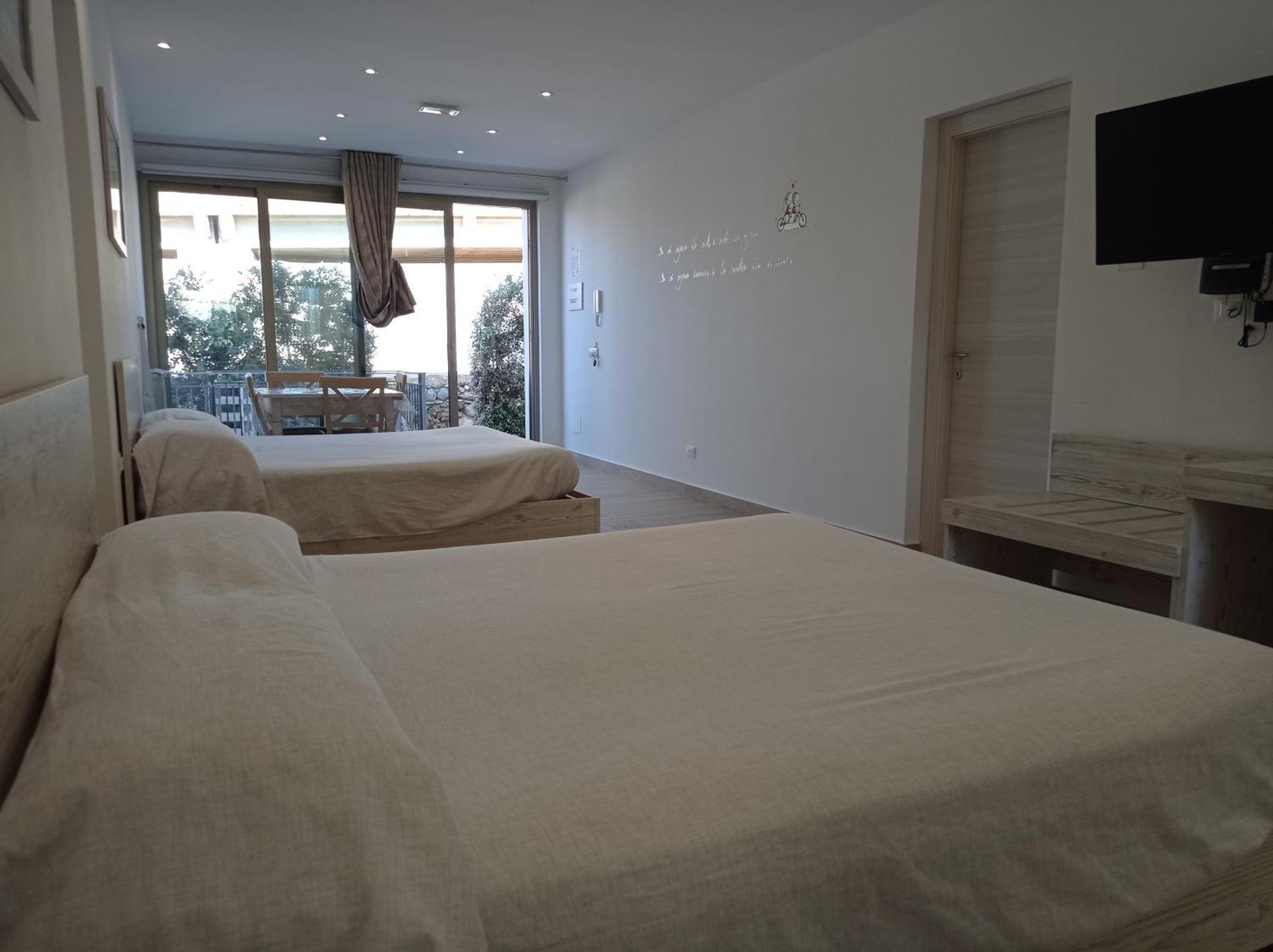 Sicily Rooms Appartamenti Carini Room photo